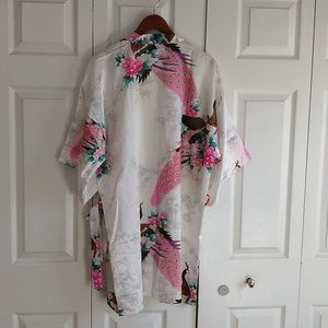 Robe Kimono mini length size Medium